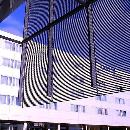 Hotel Tulip Arena - 2 Minuten Fussweg Zur Messe Düsseldorf