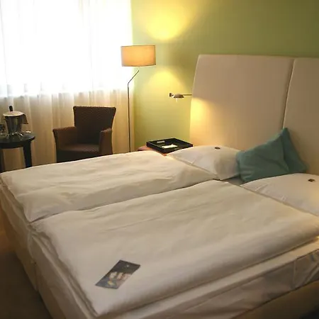 Hotel Tulip Arena - 2 Minuten Fussweg Zur Messe 4*