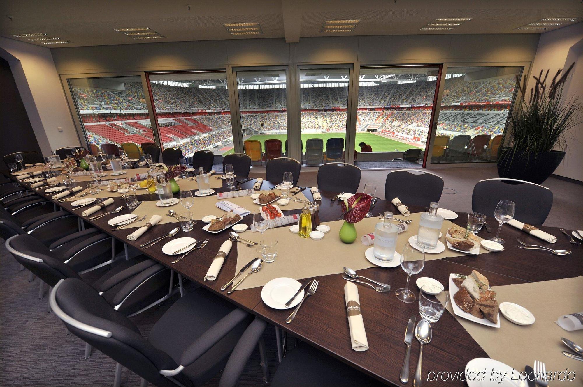 Hotel Tulip Arena 4*