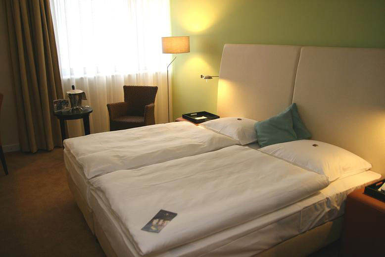 Hotel Tulip Arena - 2 Minuten Fussweg Zur Messe 4*