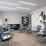 Tulip Inn Hotel Duesseldorf Arena - 2 Minuten Fussweg Zur Messe