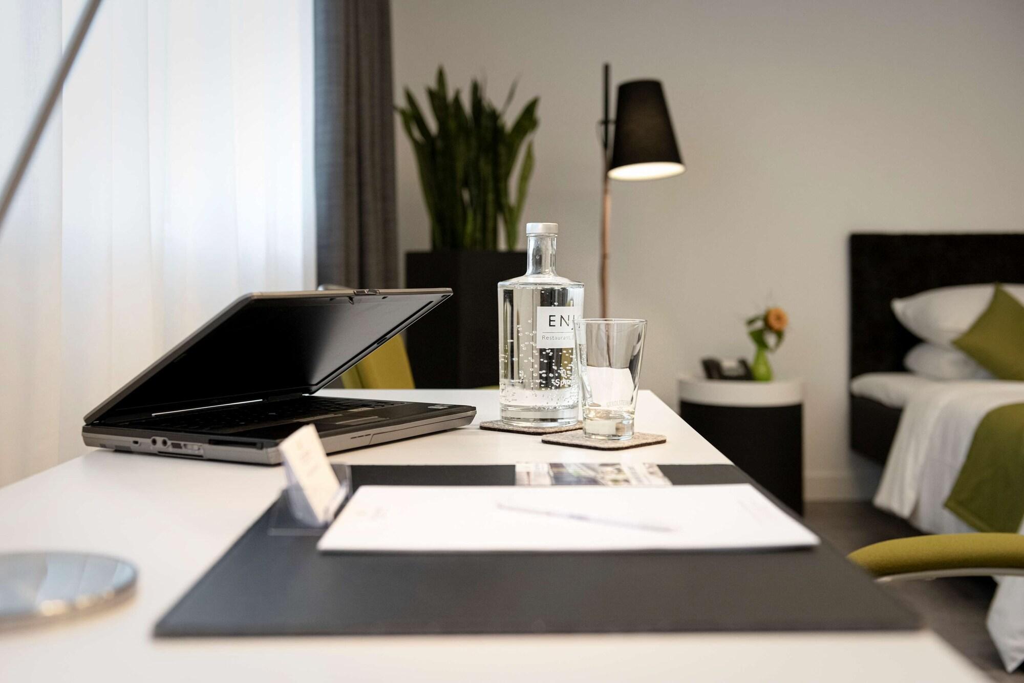 Tulip Arena - 2 Minuten Fussweg Zur Messe Hotel 4*