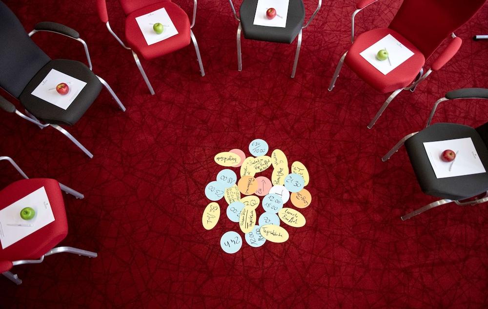 Hotel Tulip Arena - 2 Minuten Fussweg Zur Messe 4*