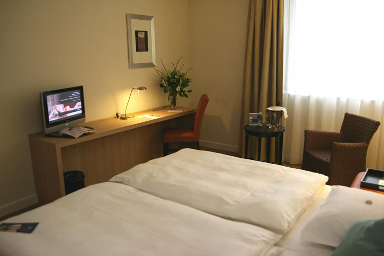 Tulip Arena - 2 Minuten Fussweg Zur Messe 4* Dusseldorf