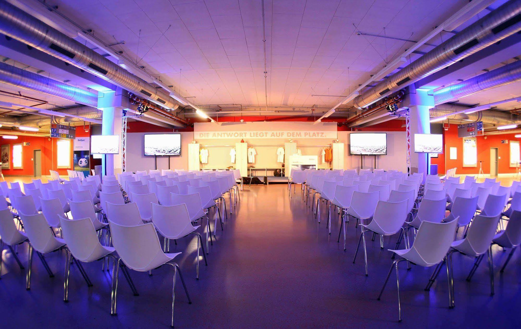 Tulip Arena - 2 Minuten Fussweg Zur Messe Hotel